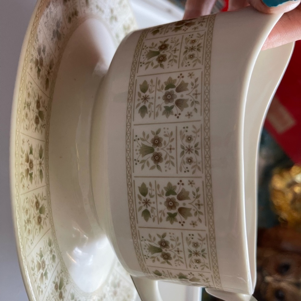 Royal Doulton gravey dish